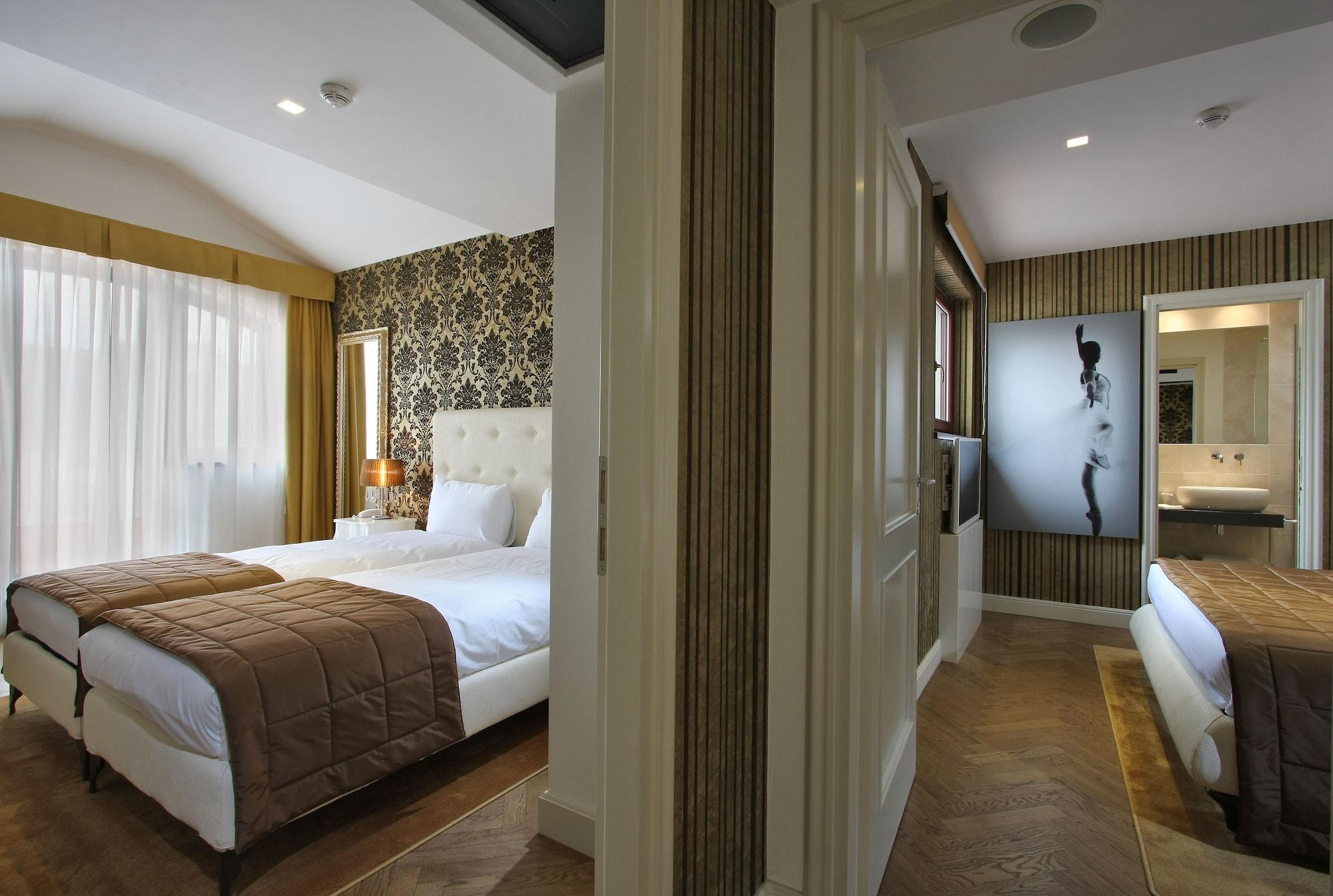 Apartahotel Numa Flow 4*